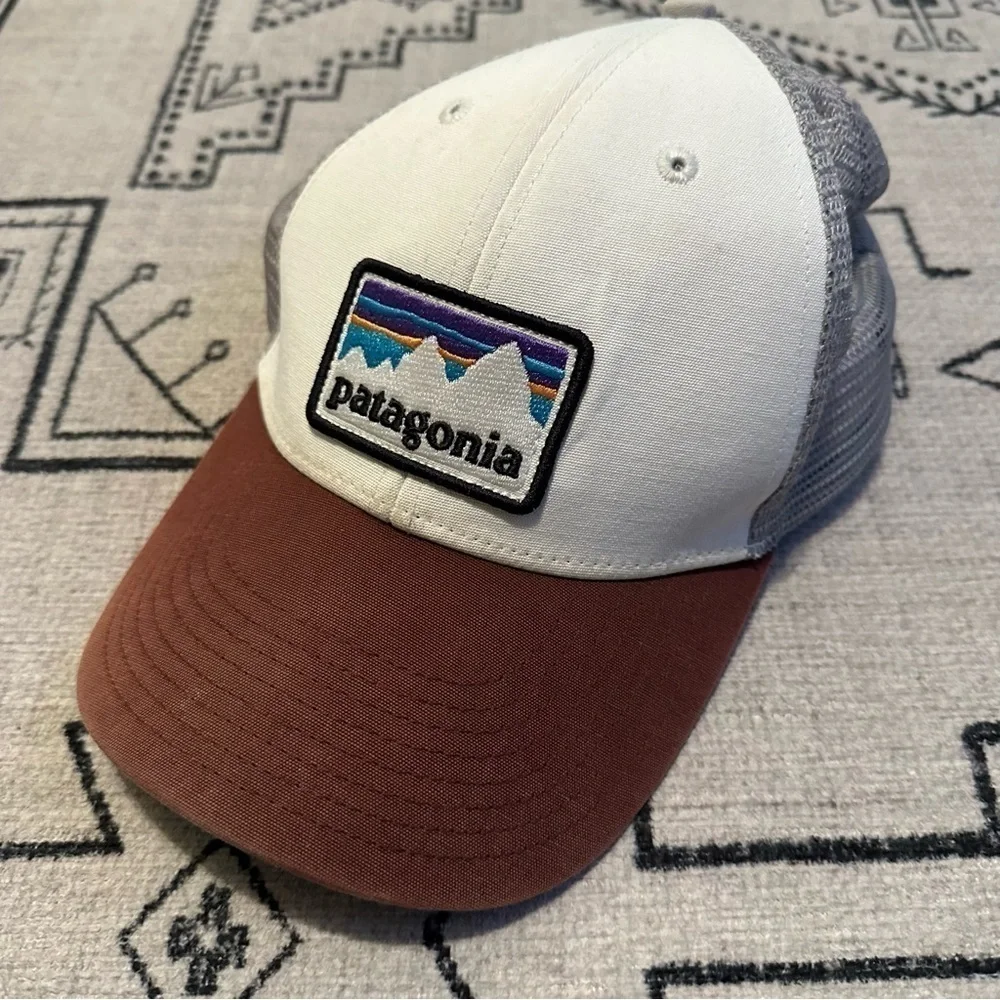 Patagonia Fitz Roy Horizons Trucker Hat Cone Brown Mid Crown Snapback